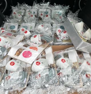 I takto může vypadat poděkování pro vaše obchodní partnery. 🎁🫖#slaskouprokavu #naberkaffee #napristupuzalezi